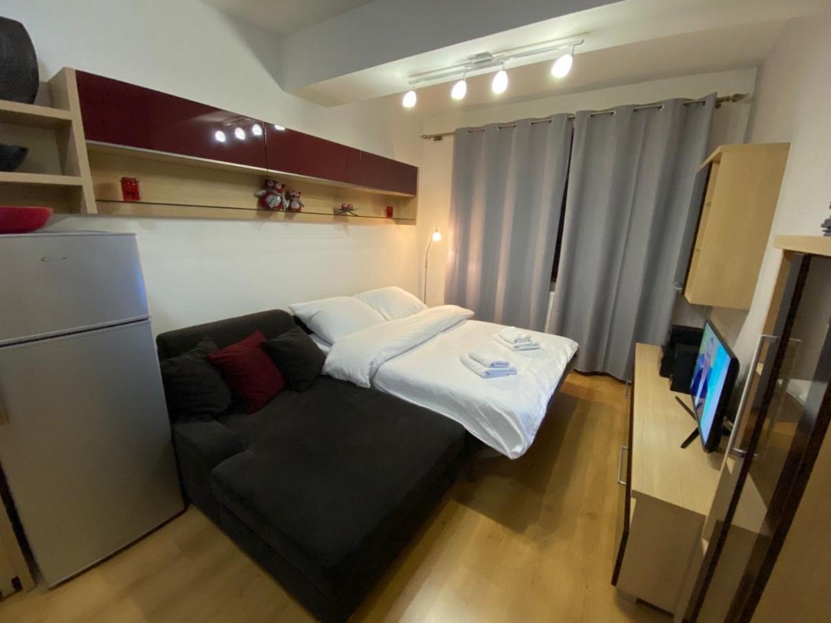 Apartman Velka Lomnica B8アパートメント エクステリア 写真